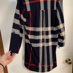 Long sleeve dress shirt